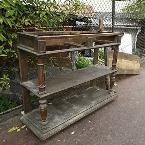Les encombrants à Pujols-sur-Dordogne