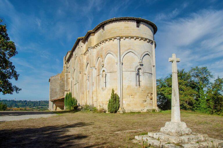 Église "Notre Dame" à Pujols-sur-Dordogne